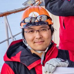 吉田 淳（よしだ・あつし）